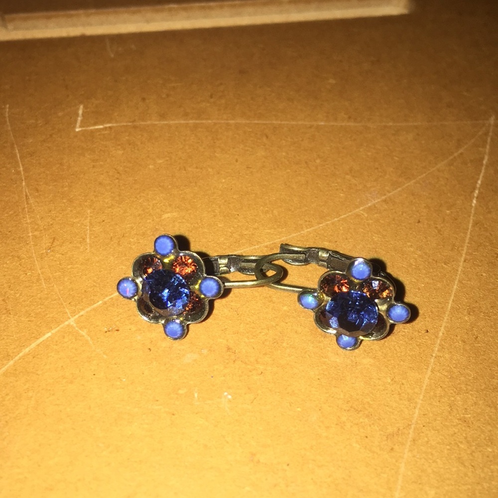 Earring